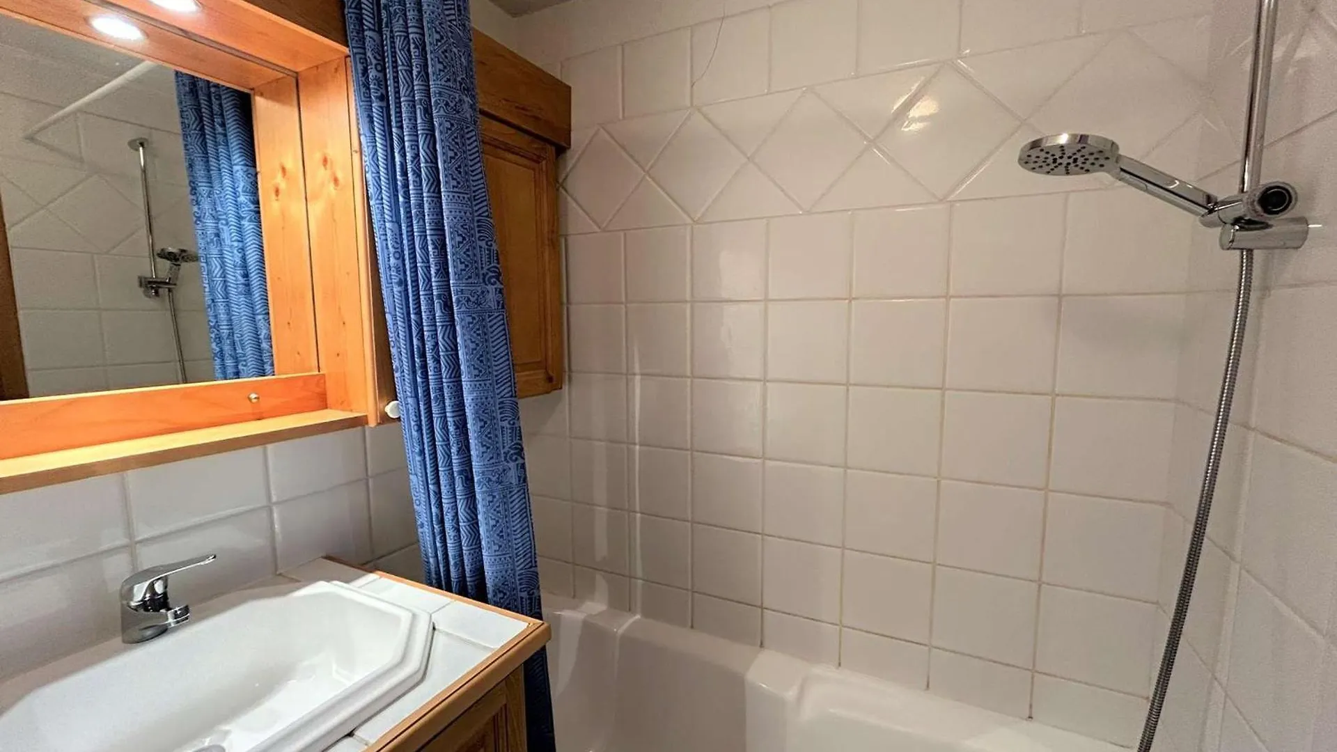شقة Appartement Cosy 5 Pers A 20M Des Pistes Et Commerces, Balcons, Parking Couvert - Fr-1-180-601 Les Allues